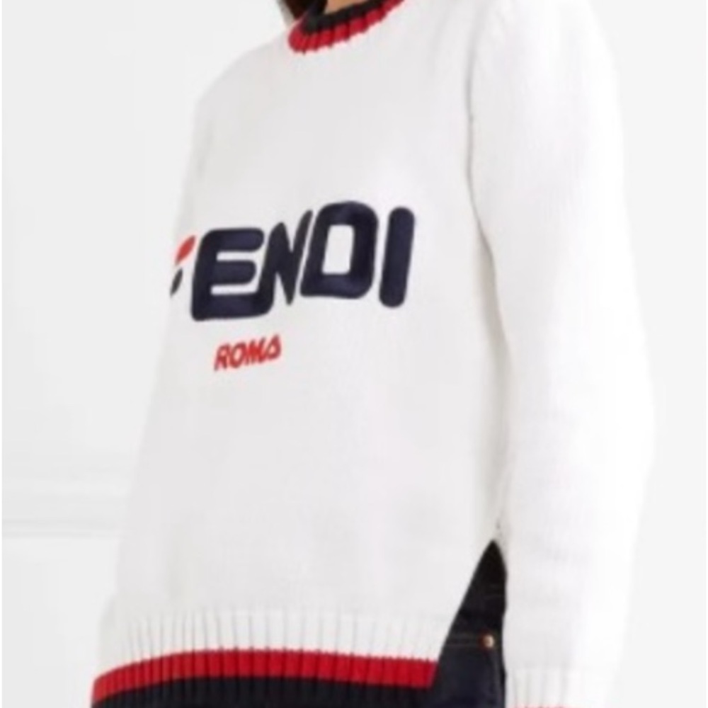 FENDI FOREVER SWEATER me
